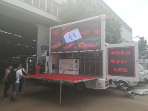 解放虎V中型LED广告车工厂定制指南 价格、配置、颜色与厂家选择